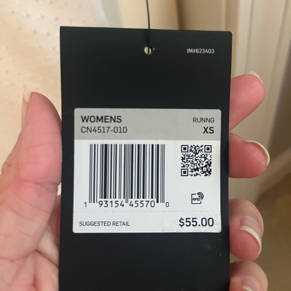 NWT Nike Just Do It Cropped Tee - Picture 3 of 4